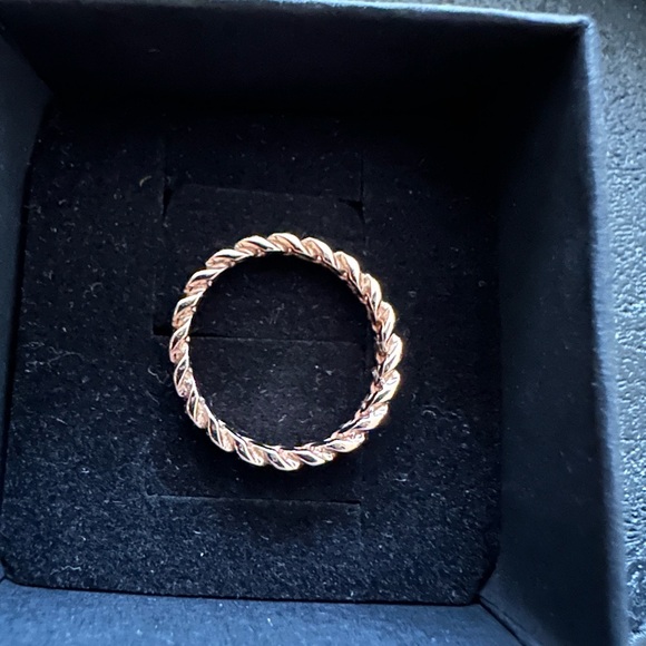 Aurate Love me knot ring - Picture 10 of 12